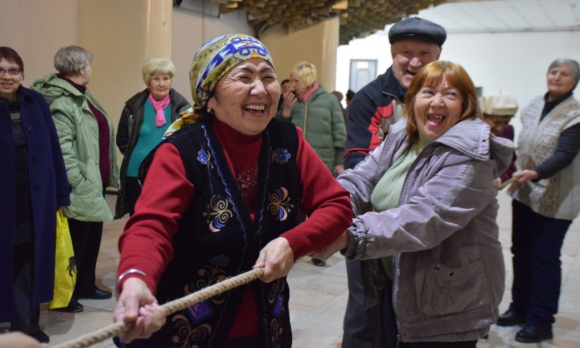 At the ADA on Health 2017 event in Bishkek, Kyrgyzstan, members of self-help group of older people from Chui take part in sports competitions. 